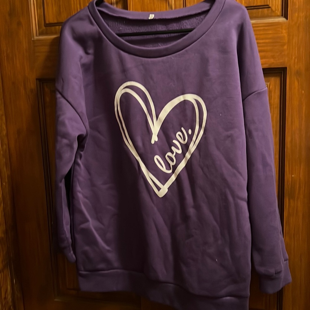 Purple and white sweatshirt size XL